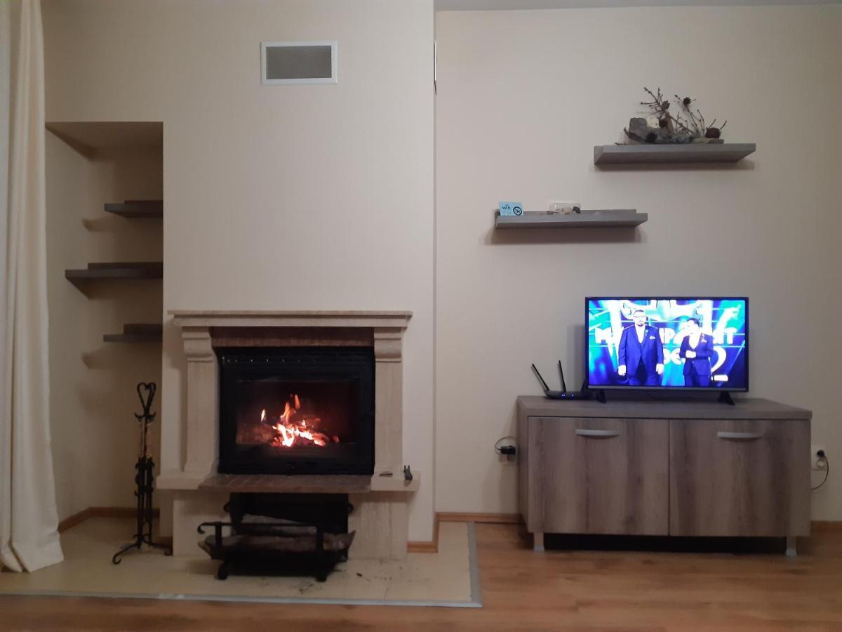 Relax Aпартаменти, Смолянски Езера, Вила Венера, К-С Маунтин Лейк Eksteriør billede